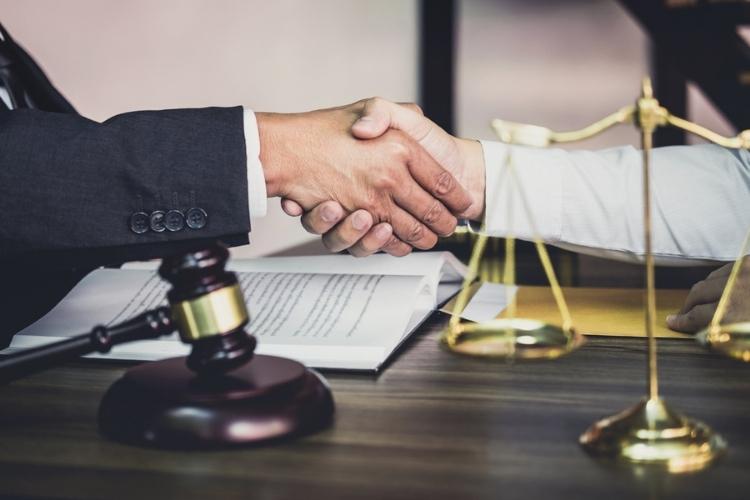 Pentingnya Legalitas Bisnis: Mengapa Pengusaha Wajib Paham Hukum